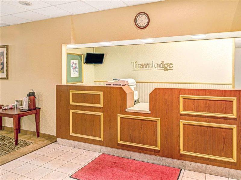 Travelodge By Wyndham Lincoln Airport I-80 Eksteriør bilde